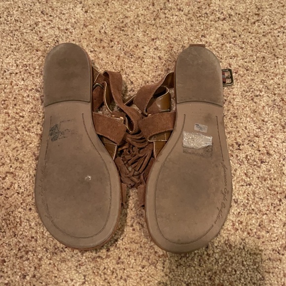 AE Tassal Sandals 🩴 - Picture 4 of 4